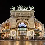 Hrd Luxury بيت ضيافة 4*