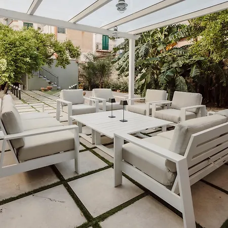 Hrd Luxury 4* Палермо